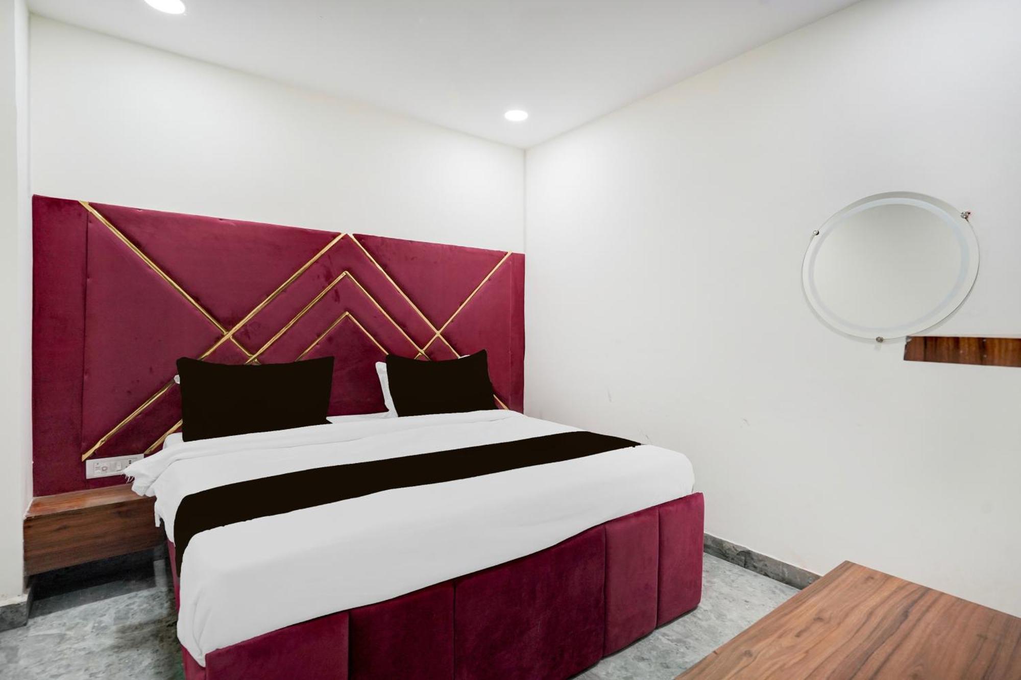 Hotel O Indirapuram Grand Ghaziabad Dış mekan fotoğraf